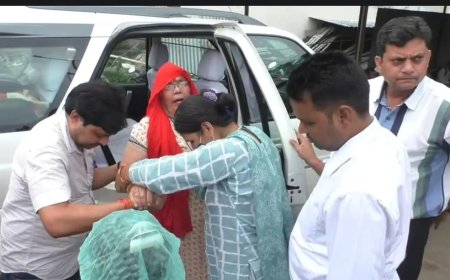 मुख्यमंत्री की माताजी की बिगड़ी तबियत :उपचार के बाद डाक्टरों ने भेजा घर