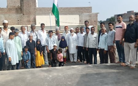 स्वतंत्रता दिवस पर मदरसे में ध्वजारोहण, तखतगढ़ के राष्ट्रगान के साथ मनाया गया आजादी का जश्र