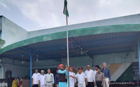 मॉडल विद्यालय बागोर में धूमधाम से मनाया गया स्वतंत्रता दिवस समारोह