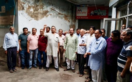 खैरथल में अनिश्चितकालीन बाजार बंद का ऐलान:  जिले का नाम और मुख्यालय बदलने के विरोध में संयुक्त व्यापारी वर्ग का बड़ा फैसला