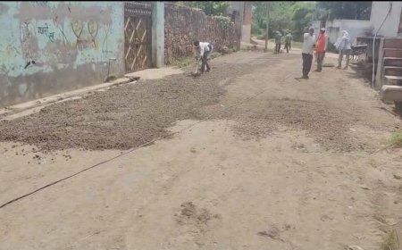 सार्वजनिक निर्माण विभाग के अधिकारियों के कृपा पात्र संवेदक कर रहे बल्ले बल्ले: अधिकारियों ने बताया तखमीना के मापदंड को ठैगा