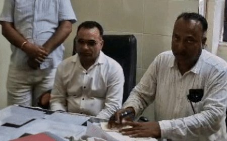डॉक्टर मेडिकल सर्टिफिकेट जारी करने के एवज मे 2000 रुपए की रिश्वत लेते गिरफ्तार : मेडिकल सर्टिफिकेट को 27 दिन तक रोके रखा