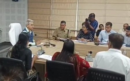 मुख्य सचिव सुधांशु पंत ने अलवर में विकास कार्यों की समीक्षा की