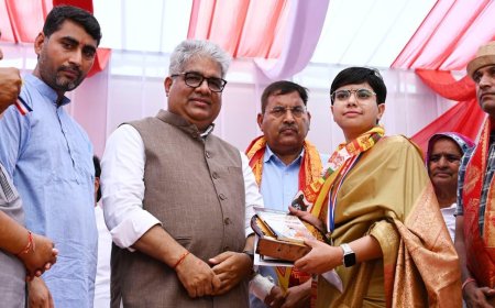 केंद्रीय मंत्री भूपेंद्र यादव ने शेरपुर में सड़क परियोजनाओं का शिलान्यास, खैरथल को बनाएंगे मैन्युफैक्चरिंग हब