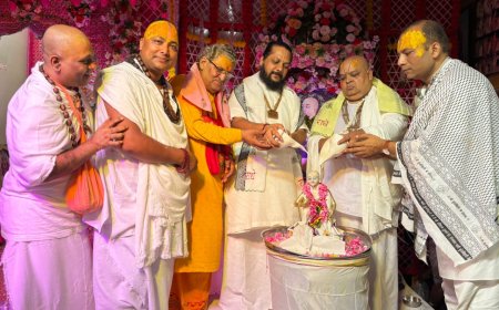 रसिक शिरोमणि स्वामी हरिदास जू महाराज का महाभिषेक : 545 वे आविर्भाव महोत्सव का शुभारंभ