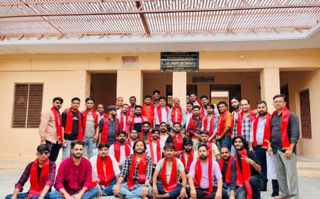 जिला फ़ोटोग्राफ़र समिति, सुमेरपुर द्वारा फोटो ग्राफर विशाल मिटिग का आयोजन हुआ नई कार्यकारिणी का गठन