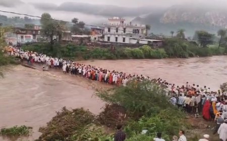 सरिस्का के भर्तहरी क्षेत्र में तेज बरसात से रुपारेल नदी में आया उफान