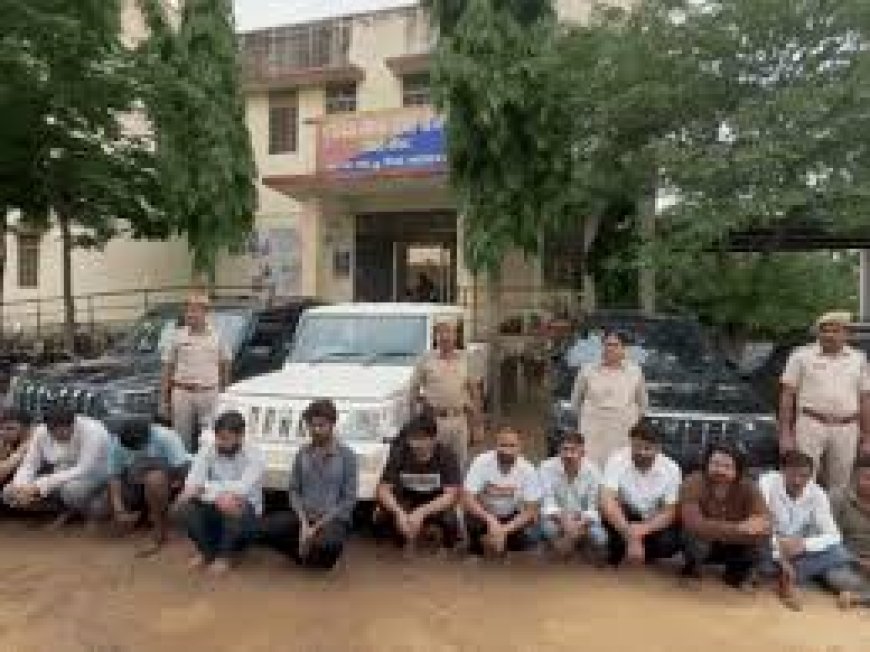 युवक पर हमले की फिराक में बैठे 18 बदमाश गिरफ्तार: दबिश के दौरान कई भागे; पुलिस ने 7 गाड़ियां जब्त की