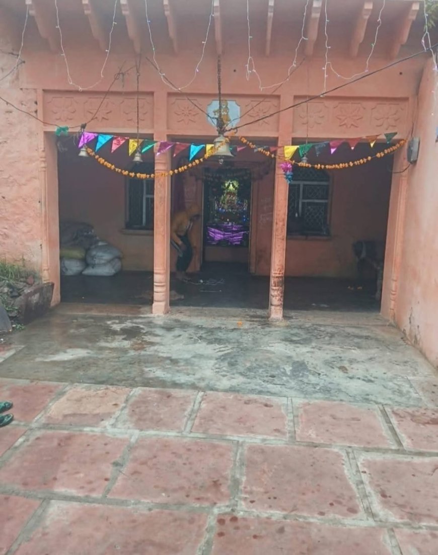 नृसिंह भगवान की 23 बीघा 1 बिस्वा जमीन को मन्दिर के पुजारी को सुपुर्द करने के आदेश