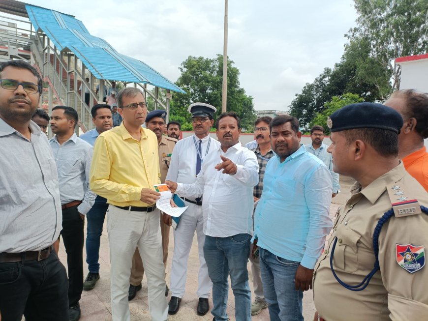 चौरी चौरा में इंटरसिटी के ठहराव से क्षेत्र के लोगों में अपार हर्ष: स्टेशन के विकास के लिए 9 सूत्रीय मांगें