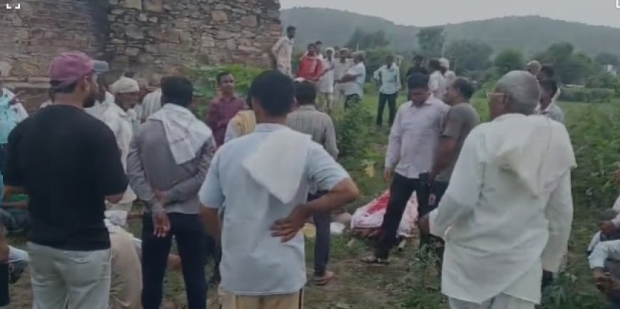 श्मशान घाट के रास्ते पर अतिक्रमण शव को रास्ते में रखकर कर करना पड़ा इंतजार