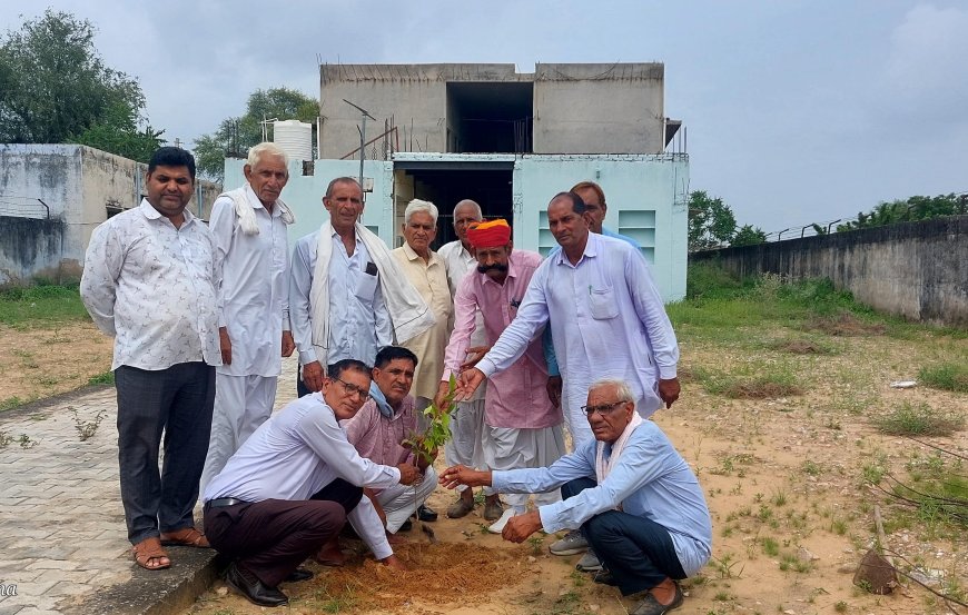 वीर तेजाजी सेवा संस्थान के परिसर में किया पौधारोपण व बैठक का आयोजन