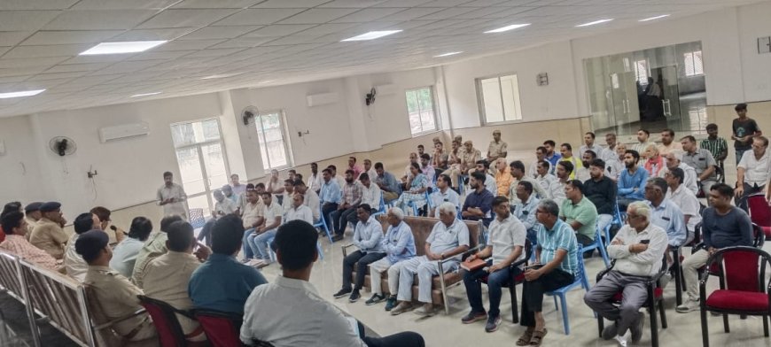 लोहार्गल मेला व चौबीस कोसी परिक्रमा : जिला कलेक्टर  व एसपी ने लोहार्गल में ली बैठक