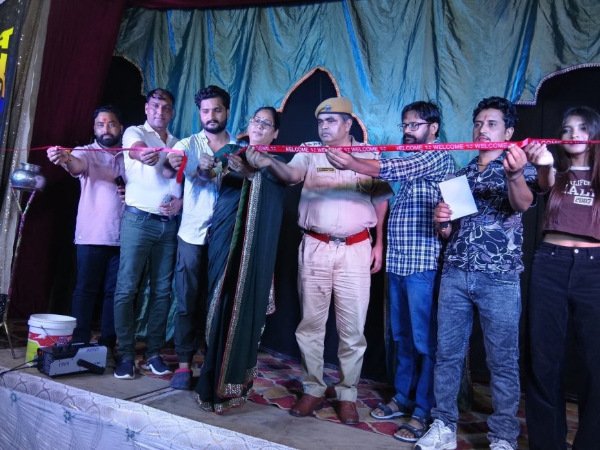 उदयपुरवाटी में जादूगर सम्राट शिवा के रंगीन मायाजाल का शानदार शुभारंभ,  पहले दिन जादूगर सम्राट का शो हाउसफुल