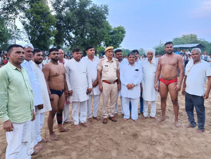 ग्रामीण नागरिकों की कुश्ती दंगल पहली पसन्द, आखिरी कुश्ती बराबर पर छुटी