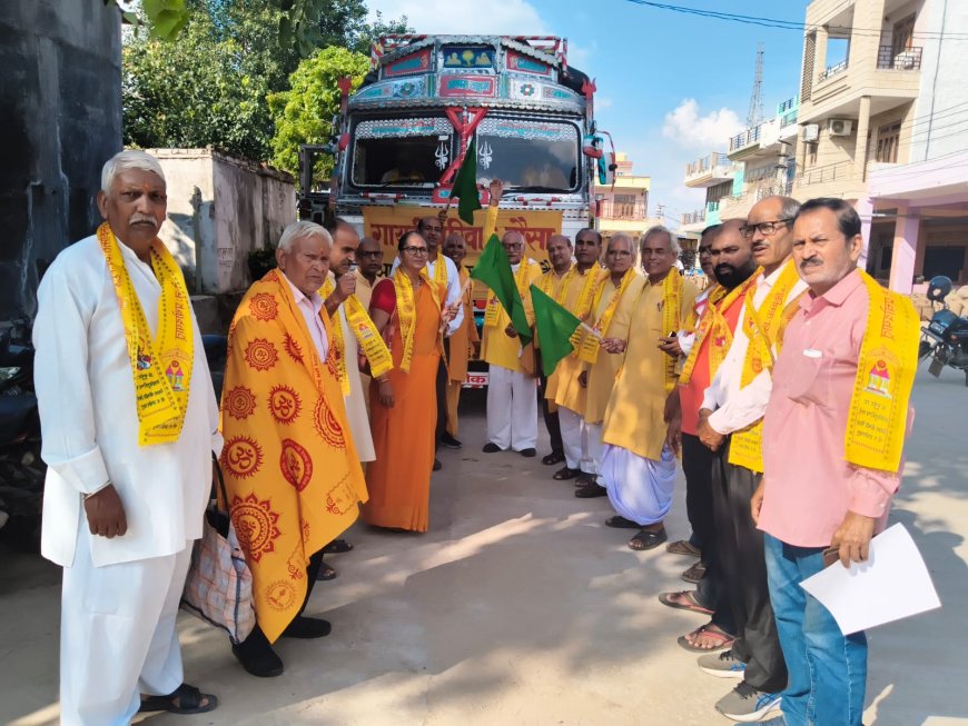 जिला गायत्री परिवार, दौसा के तत्वाधान में महुवा अनाज मंडी से 401 बोरी गेहूं का ट्रक शांतिकुंज हरिद्वार में संचालित भंडारे एवं आपदा राहत वितरण के लिए हरी झंडी दिखा कर किया रवाना