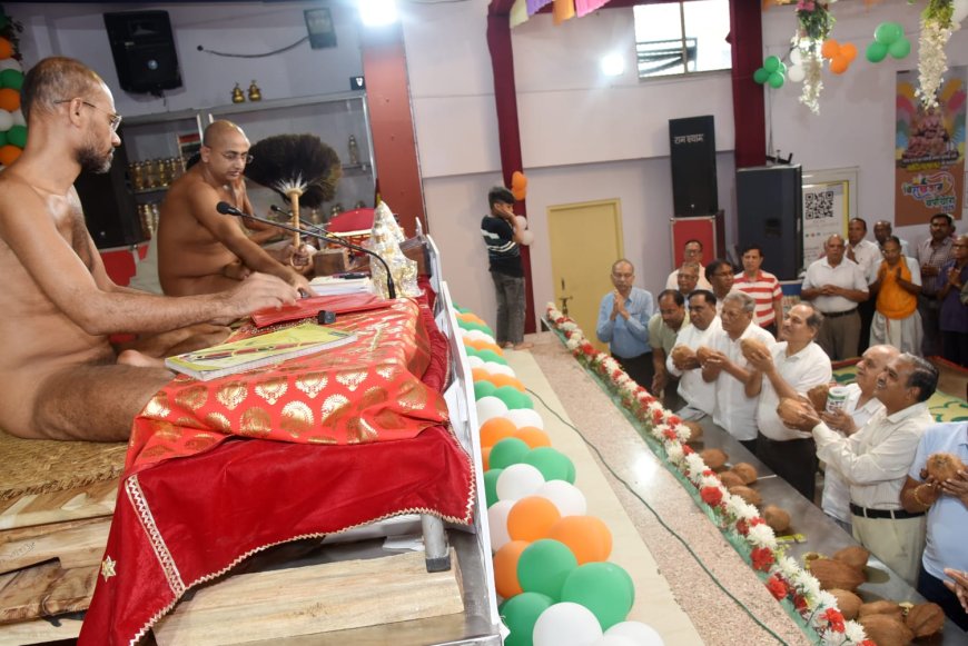 मित्रता से सभी कार्य पूर्ण होते हैं ---मुनि श्री