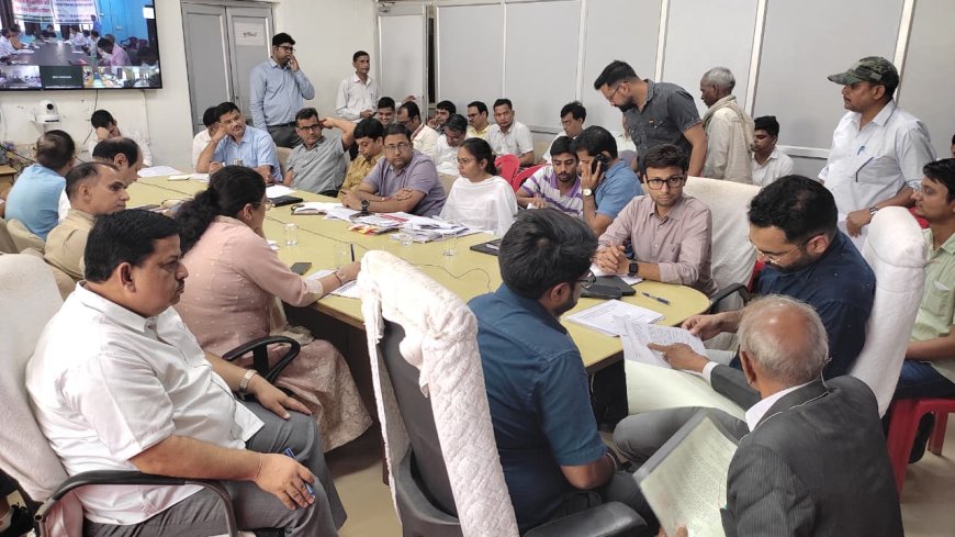 जिला स्तरीय जनसुनवाई में कलक्टर ने सुनी समस्याएं, त्वरित समाधान के दिए निर्देश