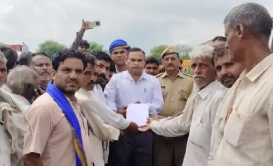 गढ़ी बाजना क्षेत्र मे डॉ. अंबेडकर की प्रतिमा खंडित की: ग्रामीणों में भारी आक्रोश