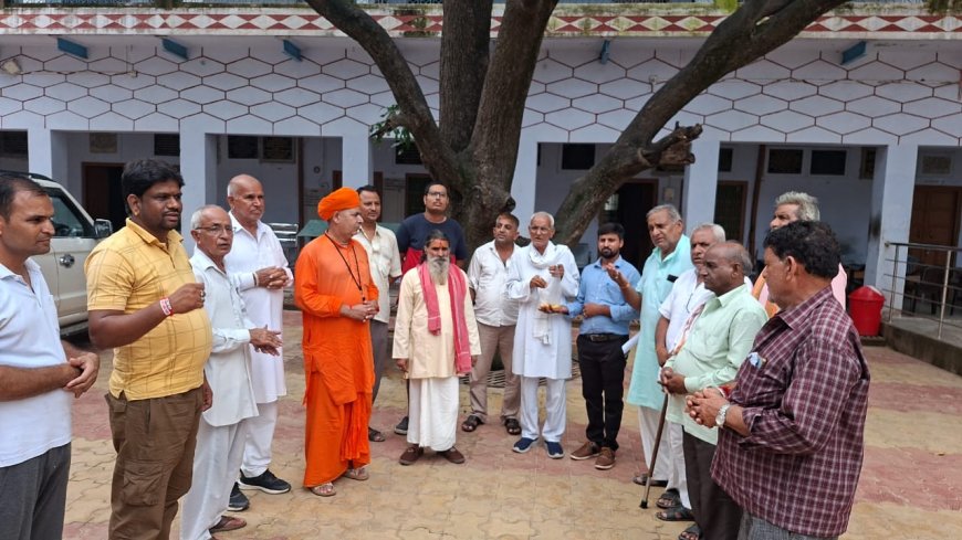 तेजा दशमी की तैयारियो को लेकर उदयपुरवाटी व लोहार्गल में बांटे पीले चावल,विशाल शोभायात्रा 2 सितंबर को