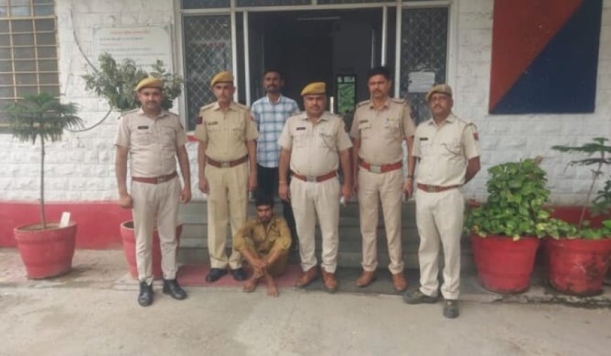 अवैध शराब से भरा ट्रक जब्त 12 लाख की कीमत के 107 कार्टून बरामद, वेस्ट प्लास्टिक बोरो के नीचे छुपा कर तस्करी