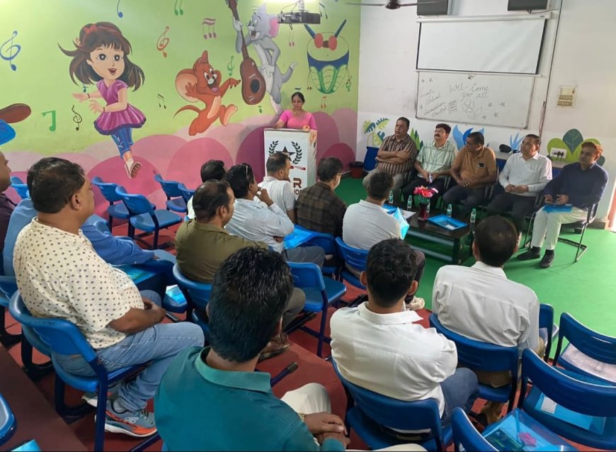 प्राइवेट विद्यालय एसोसिएशन की मासिक बैठक संपन्न
