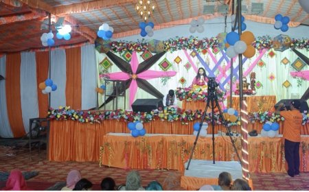 शिव महापुराण कथा में शिव-पार्वती विवाह का प्रसंग सुन भावविभोर हुए भक्त