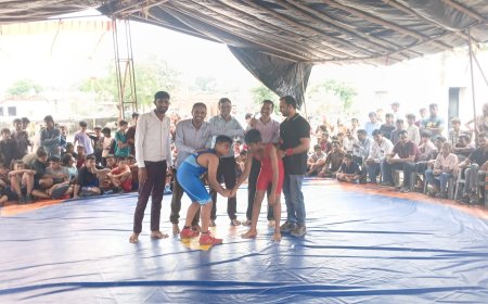 मोमी में 4 दिवसीय  69 वीं जिला स्तरीय कुश्ती प्रतियोगिता (14 वर्षीय छात्र / छात्रा) 2025 का  हुआ शुभारंभ