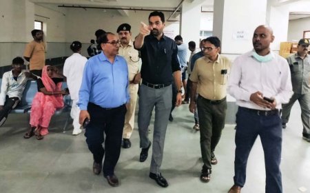 जिला कलक्टर ने किया आरबीएम अस्पताल का आकस्मिक निरीक्षण