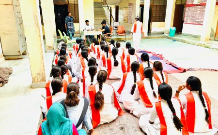 बालिका छात्रावास में लगाया हेल्थ चेकअप शिविर 48 बालिकाओं का किया चेकअप