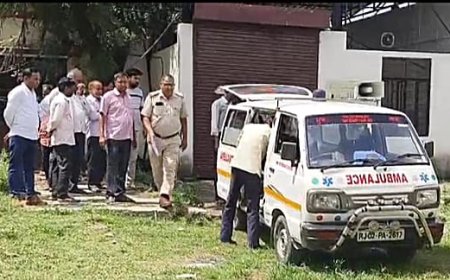 बाईक और केंट्रा ट्रक की भिड़ंत में बाईक सवार युवक की मौत