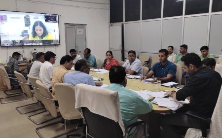 सहकार सदस्यता, ग्रामीण सेवा शिविर अभियान को सफल बनाएं-संभागीय आयुक्त