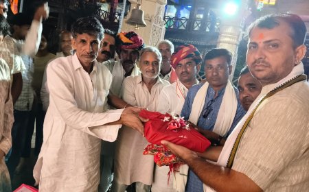 बानोड़ा बालाजी दरबार से श्रीरामचरित मानस पोथीजी का आगमन ओवन गांव में