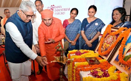 भिवाड़ी में केंद्रीय पर्यावरण, वन एवं जलवायु परिवर्तन मंत्री ने किया इंडिया इंडस्ट्रियल फेयर का उद्घाटन