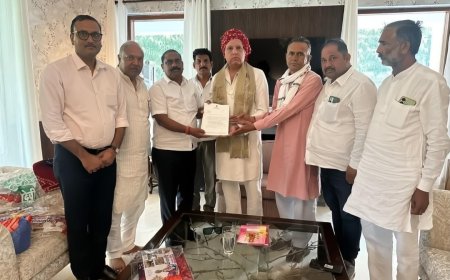 नदबई क्षेत्र में औद्योगिक प्रतिष्ठानों से नगरीय विकास कर वसूली को लेकर उद्योगपतियों का प्रतिनिधिमंडल विधायक जगत सिंह से मिला