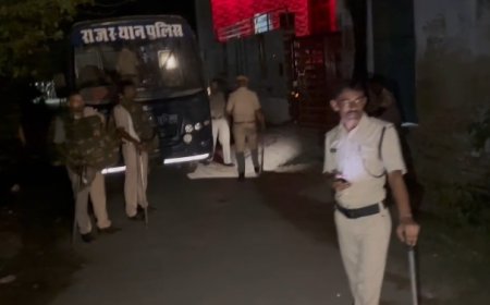 नवअंश इंडिया निधि लिमिटेड घोटाले में ग्रामीणों का आक्रोश, एजेंट के घर पर आगजनी तोड़फोड़