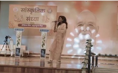 मांउट आबू में स्थित ब्रम्ह कुमारी ईश्वरीय संस्थान में पांच दिवसीय नेशनल मीडिया कांन्फ्रेंस के दौरान सांस्कृतिक संध्या का आयोजन