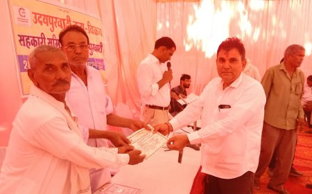 क्रय विक्रय सहकारी समिति की वार्षिक साधारण सभा की बैठक संपन्न :समिति के सदस्यों को हिस्सा प्रमाण पत्र किए वितरित