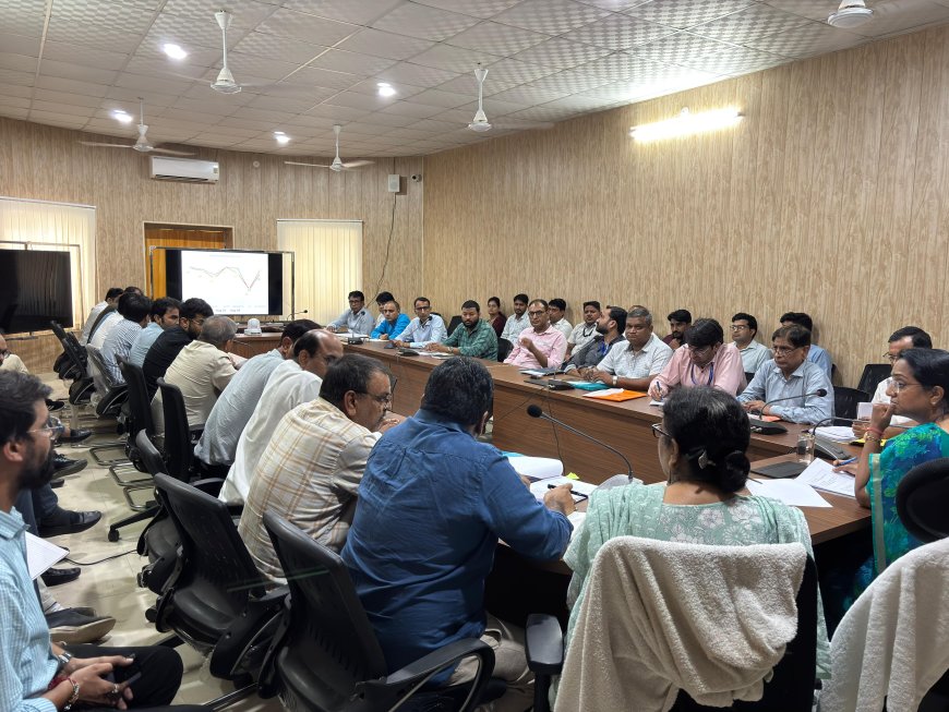 जिला कलेक्टर की अध्यक्षता में जिला स्वास्थ्य समिति की बैठक आयोजित