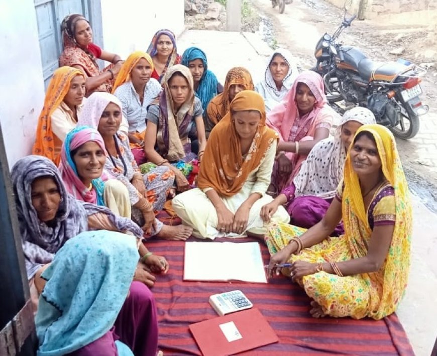 महिला अधिकारिता विभाग द्वारा महिलाओं को को दी स्वच्छता की जानकारी