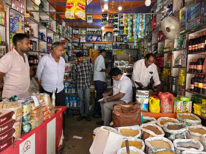 खाद्य सुरक्षा अभियान के तहत तिजारा में की गई सैंपलिंग और जब्ती कार्रवाई