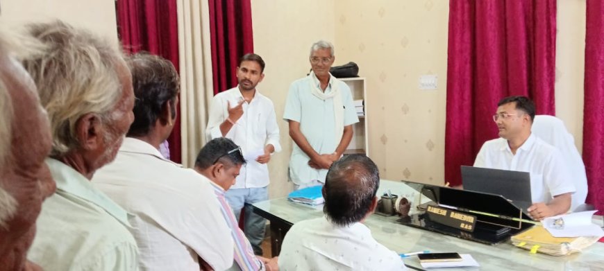 जंगली सूअरों का आतंक, किसान परेशान  उपखण्ड अधिकारी को दिया ज्ञापन, मुआवजे की मांग