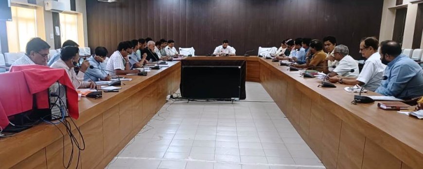 जिले में औद्योगिक विकास के लिये सभी संस्थाऐं सहभागिता से आगे आयें - जिला कलक्टर