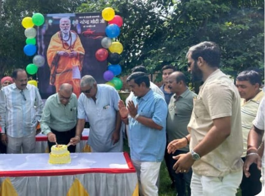 तखतगढ़ खेडावास उद्यान में प्रधानमंत्री मोदी मनाया जन्मदिन