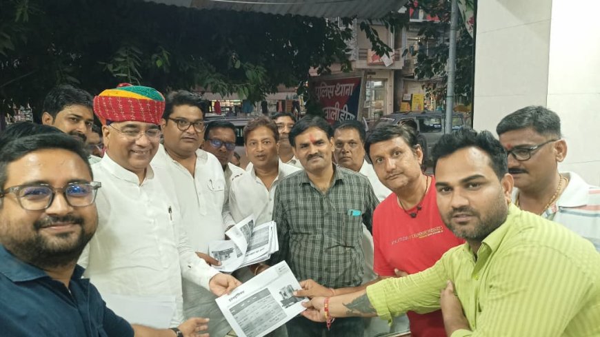 जल संसाधन मंत्री  और विधायक ने डीग के बाजारों में आमजन को दी सरकार की योजनाओं और जीएसटी  छूट की जानकारी