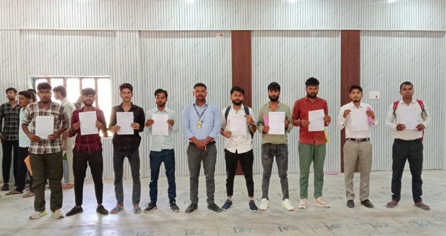 कठूमर में एसआईएस सुरक्षा एजेंसी के द्वारा सुरक्षा जवान एवं सुरक्षा सुपरवाईजर के लिए भर्ती कैंप हुआ आयोजित