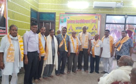 अपना घर सेवा समिति महुवा नेवृद्ध जन दिवस पर वृद्धजनो का किया सम्मान