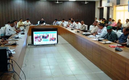 सेवा शिविरों में पात्रजन लाभान्वित से वंचित नहीं रहें, समस्या निराकरण व ई-फाईलिंग में समय की पालना की जाए-जिला कलक्टर