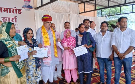 स्वायत्त शासन मंत्री ने वितरित किये 250 पट्टे, विभिन्न स्वीकृति पत्र सरकार आमजन की समस्या निराकरण एवं लाभान्वित करने कृत संकल्पित- यूडीएच मंत्री