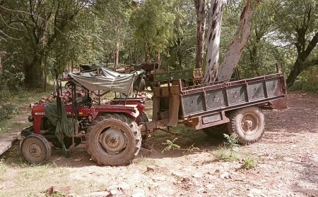 खनन सामग्री से भरे पांच ट्रैक्टर-ट्रॉली जप्त , खनन माफियों में खलबली